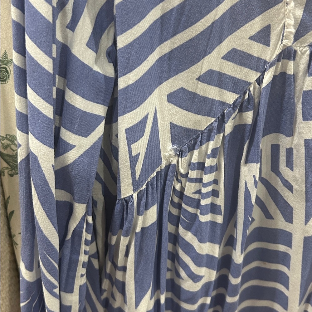 Tunic - Picture 2 of 2